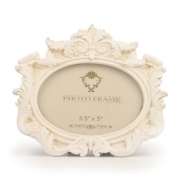 Classic Oval Photo Frame